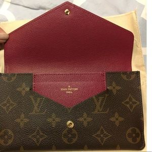 Louis Vuitton Jeanne wallet
